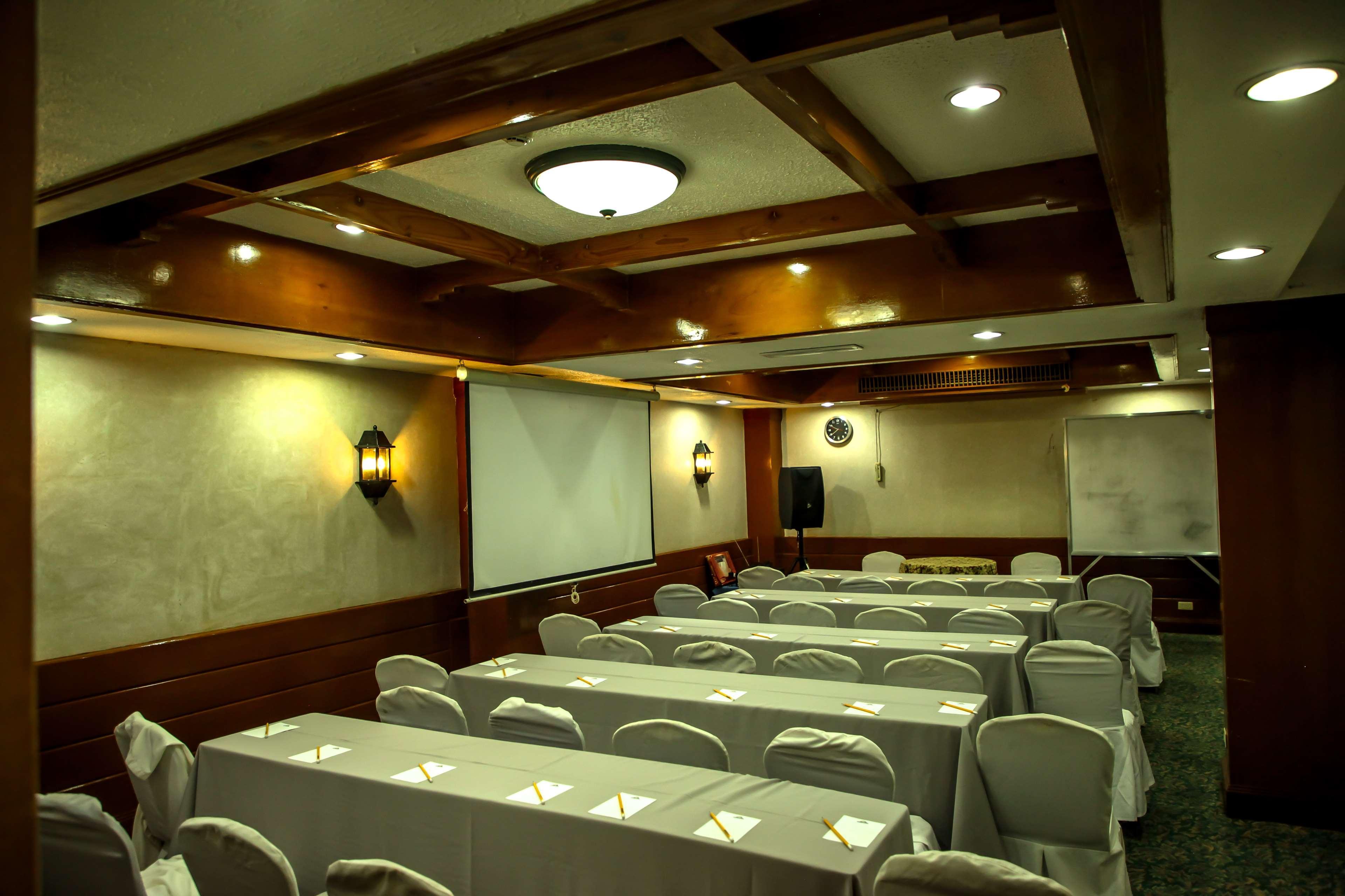Days Hotel Tagaytay Tagaytay City Eksteriør billede