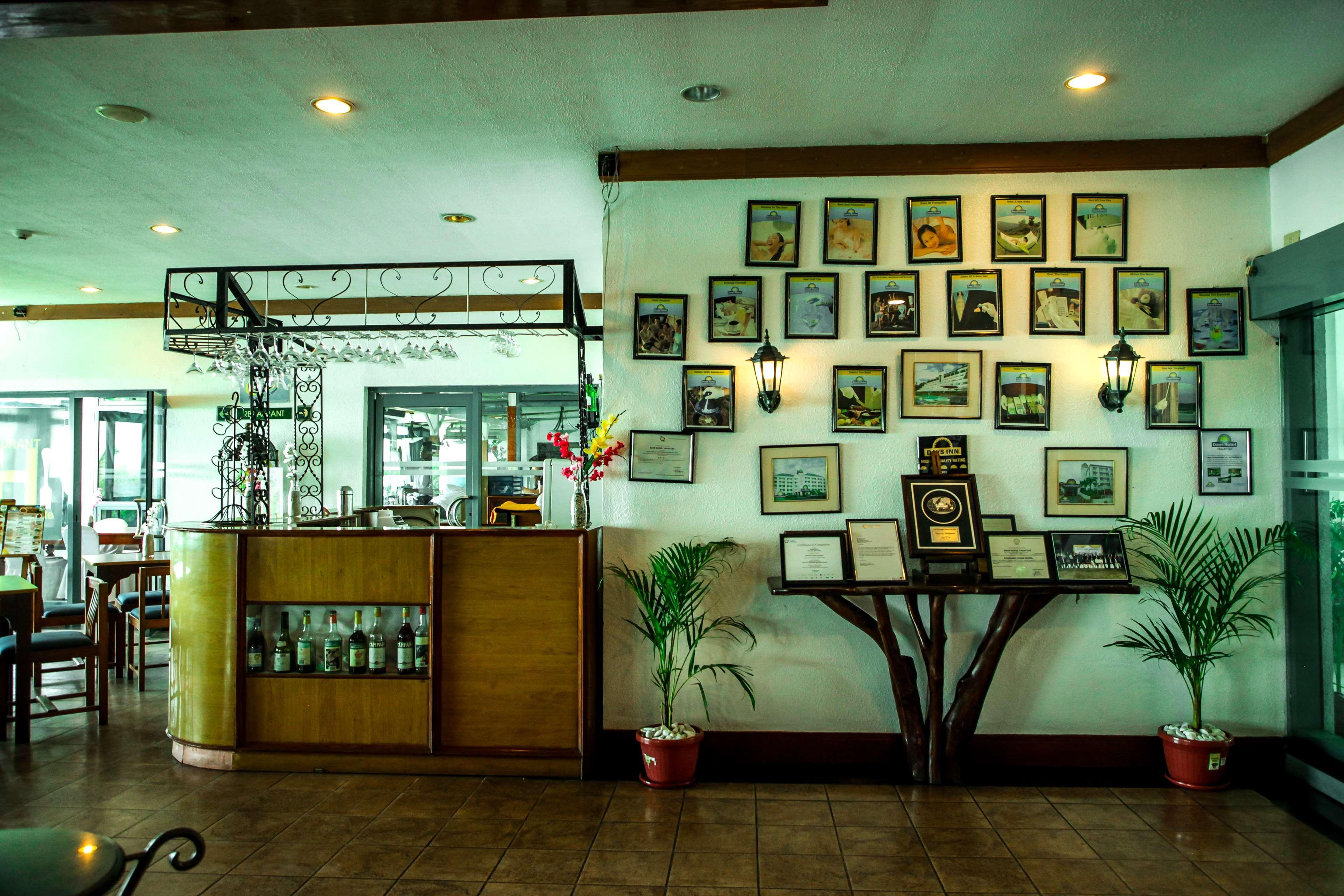 Days Hotel Tagaytay Tagaytay City Eksteriør billede