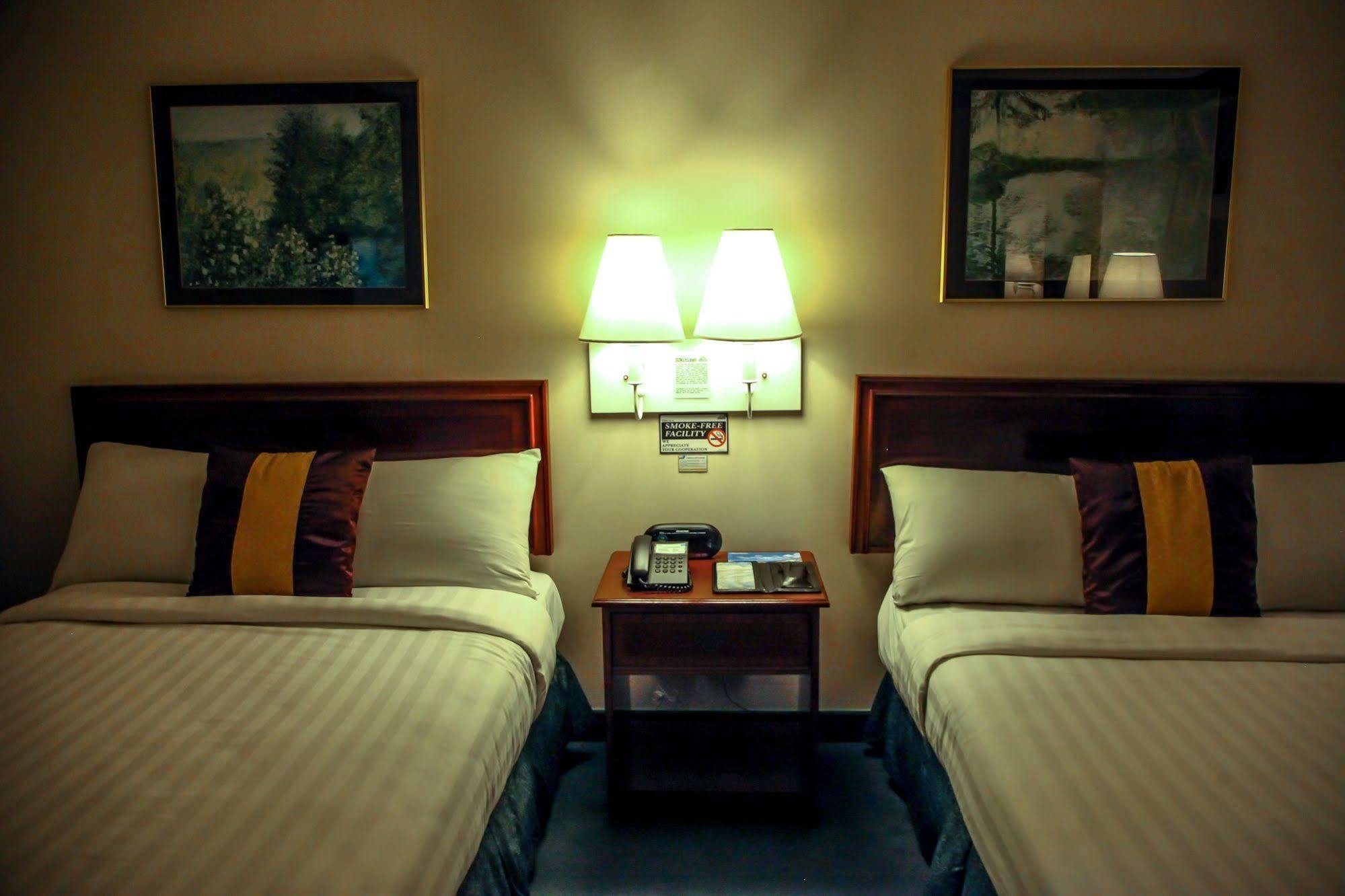 Days Hotel Tagaytay Tagaytay City Eksteriør billede